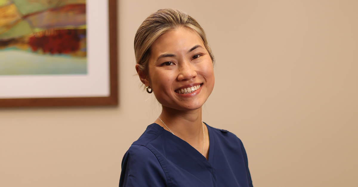 Plastic Surgeon Dr. Rosaline Reynolds